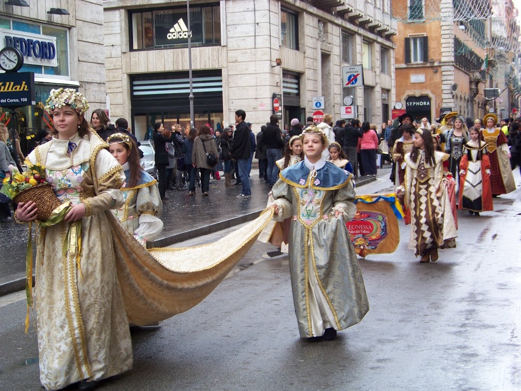 Carnevale in Rome - Why Roam?